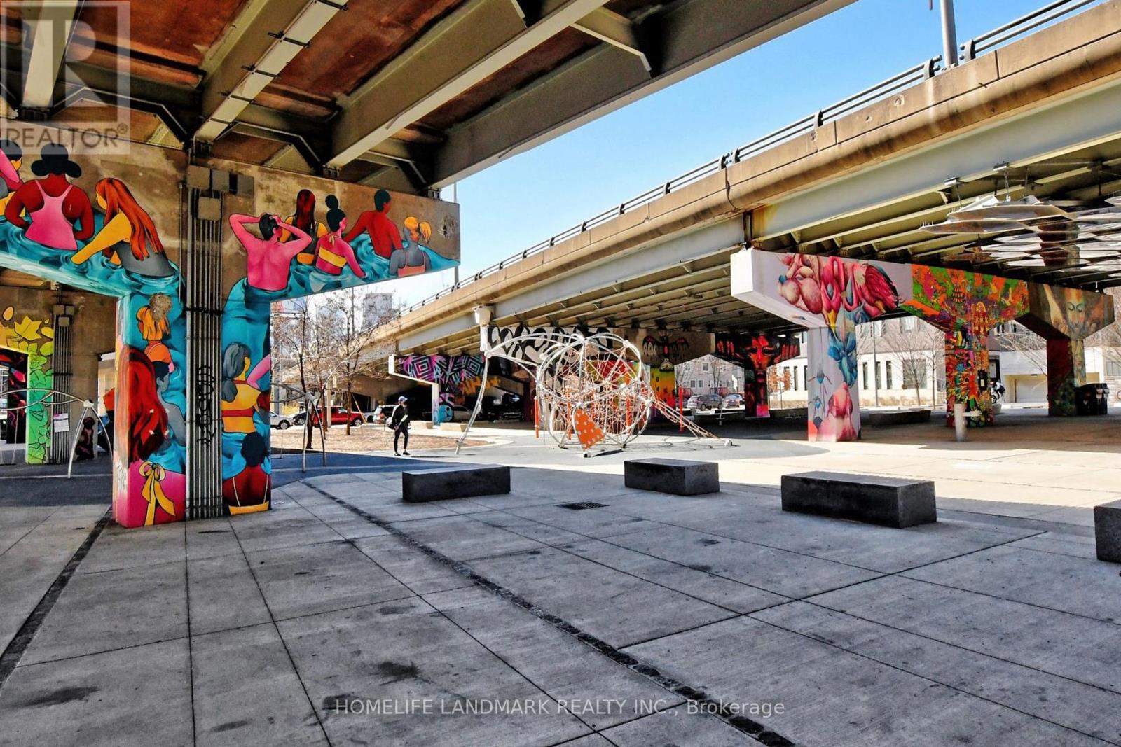 718 - 170 Bayview Avenue, Toronto, Ontario  M5A 0M4 - Photo 38 - C12654920