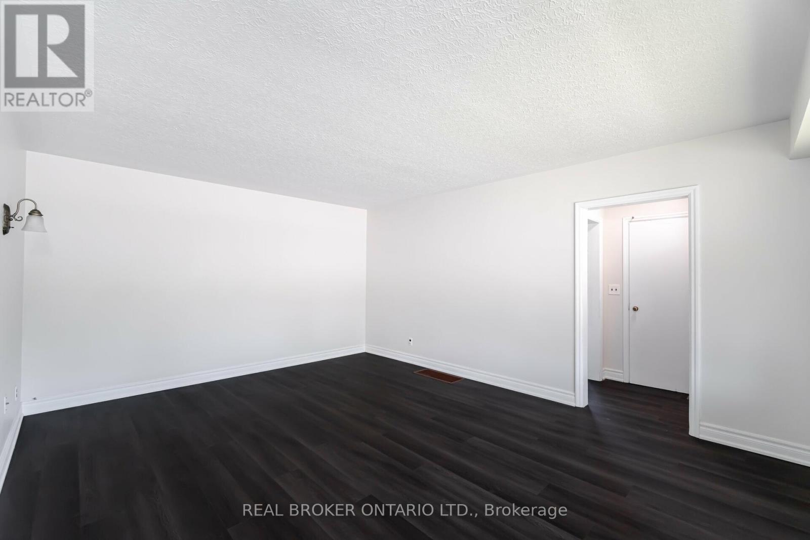 Main - 227 Stevenson Road N, Oshawa, Ontario  L1J 5M8 - Photo 13 - E12654930