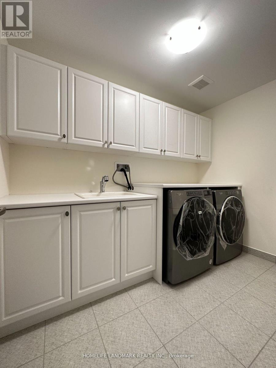 36 Upbound Court, East Gwillimbury, Ontario  L9N 0W5 - Photo 22 - N12654900