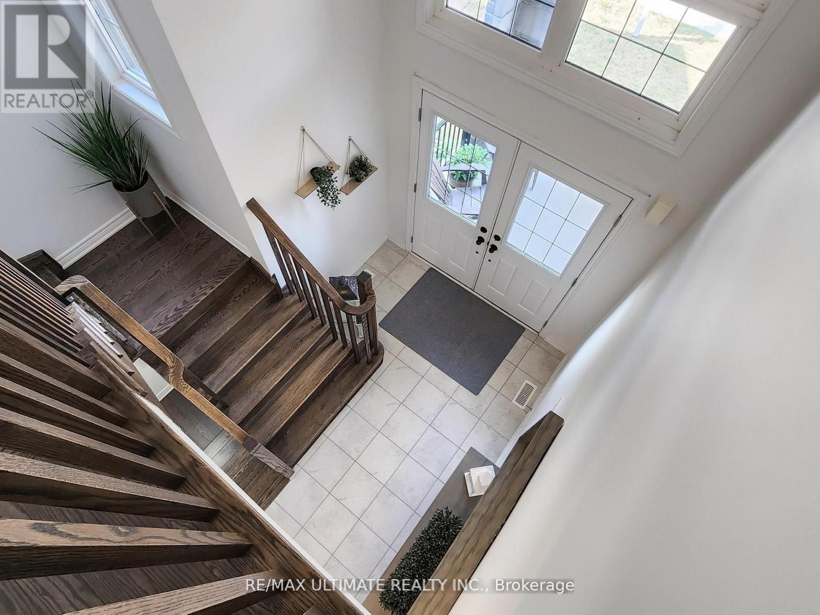 2029 Webster Boulevard, Innisfil, Ontario  L9S 0J8 - Photo 7 - N12654902