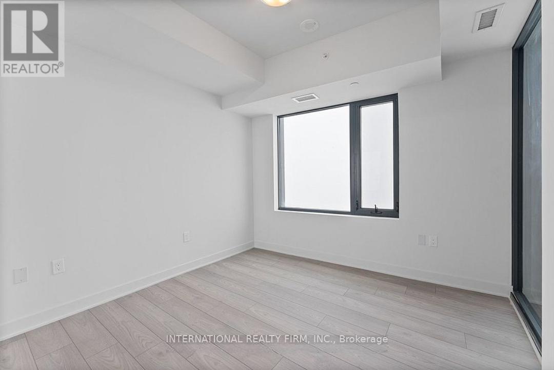 4401 - 2920 Highway 7 Road, Vaughan, Ontario  L4K 0P4 - Photo 4 - N12654904