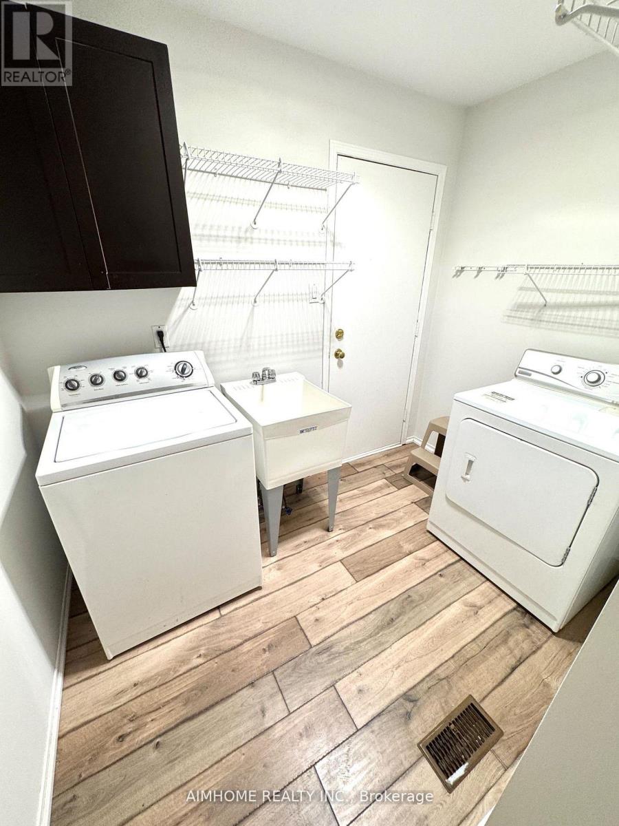 119 Cooperage Crescent, Richmond Hill, Ontario  L4C 9L8 - Photo 17 - N12654928