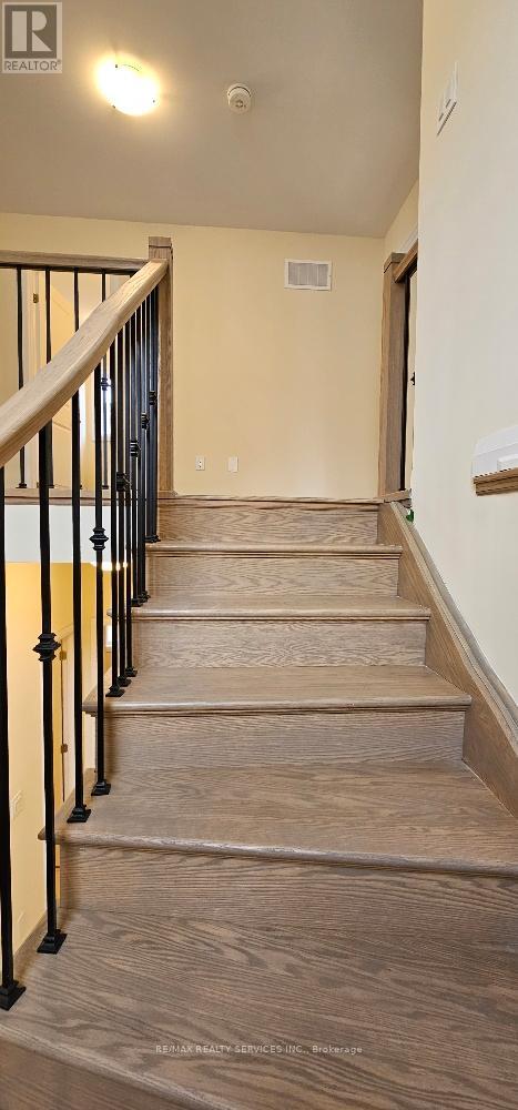 11 Revol Road, Penetanguishene, Ontario  L9M 0W8 - Photo 21 - S12654886