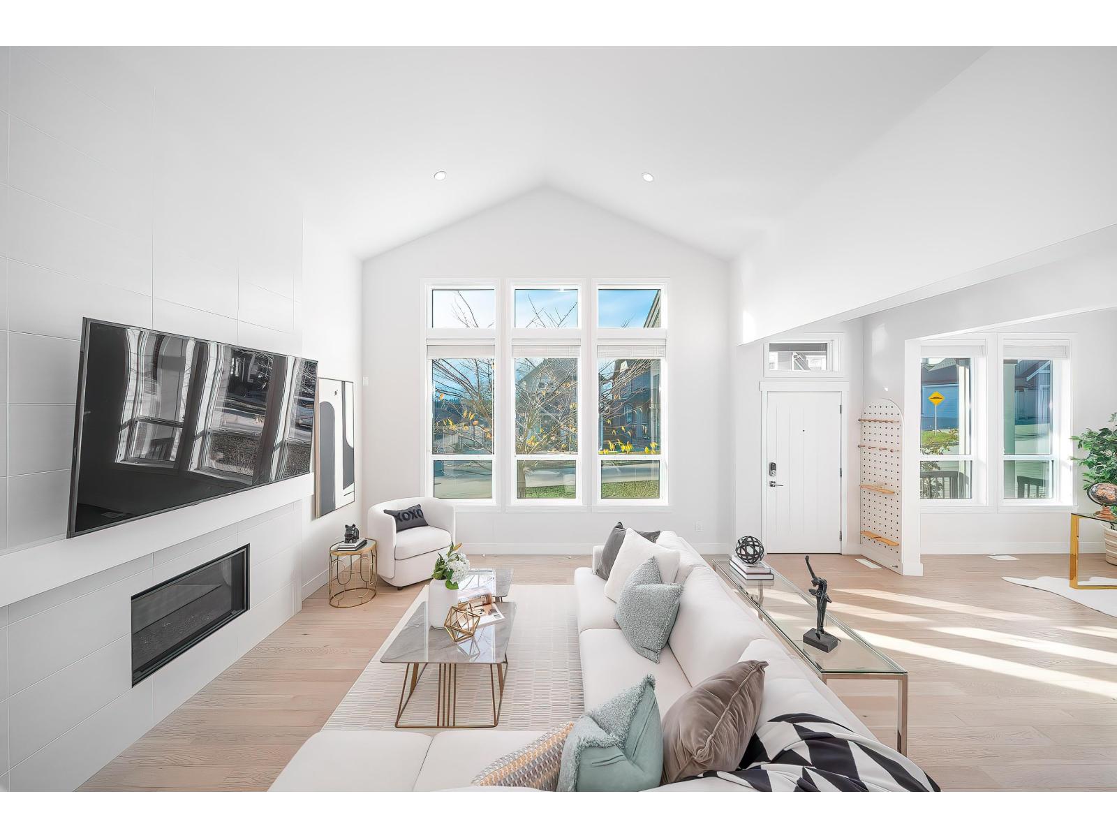 2118 165 STREET, Surrey, British Columbia