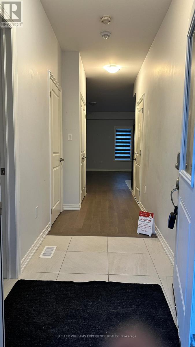 105 Addison Street, Blue Mountains, Ontario  N0H 1J0 - Photo 3 - X12654896