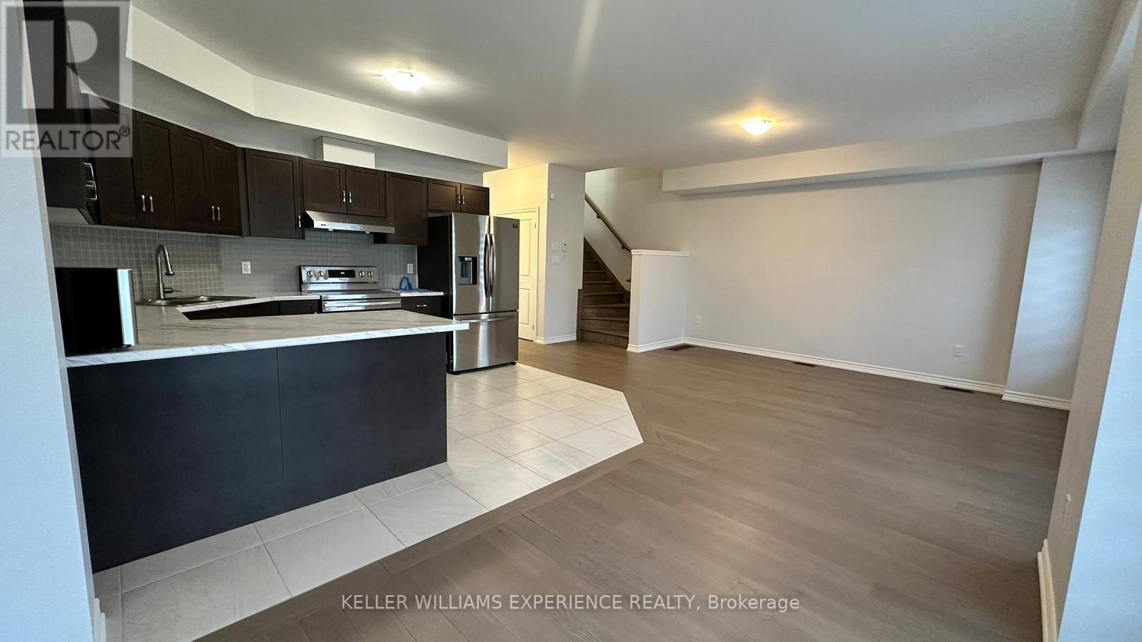 105 Addison Street, Blue Mountains, Ontario  N0H 1J0 - Photo 7 - X12654896