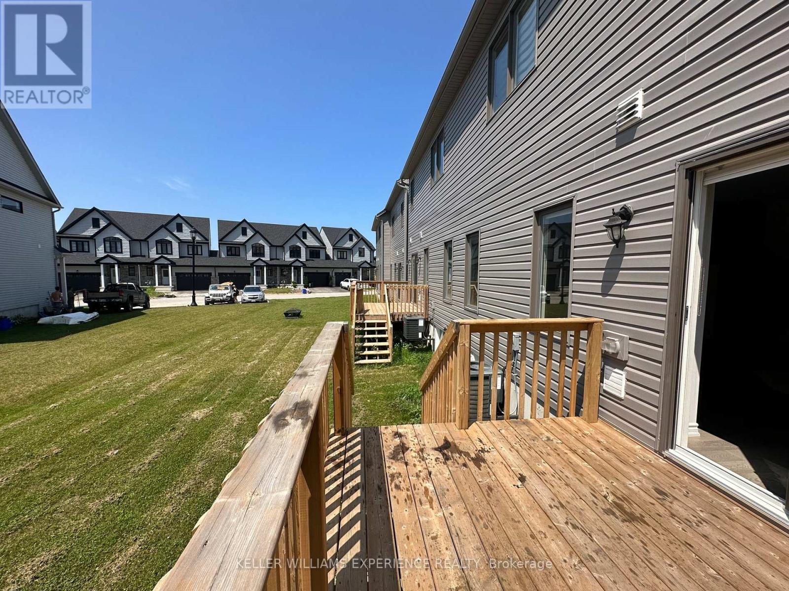 114 Jewel Street, Blue Mountains, Ontario  N0H 1J0 - Photo 9 - X12654912