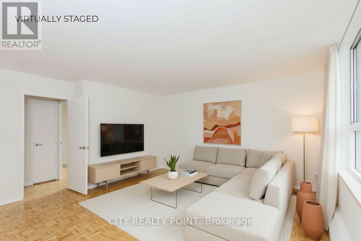 <div class="slider-price">$2,545 Monthly</div><p>1105 - 6200 Bathurst Street, Toronto, Ontario</p>