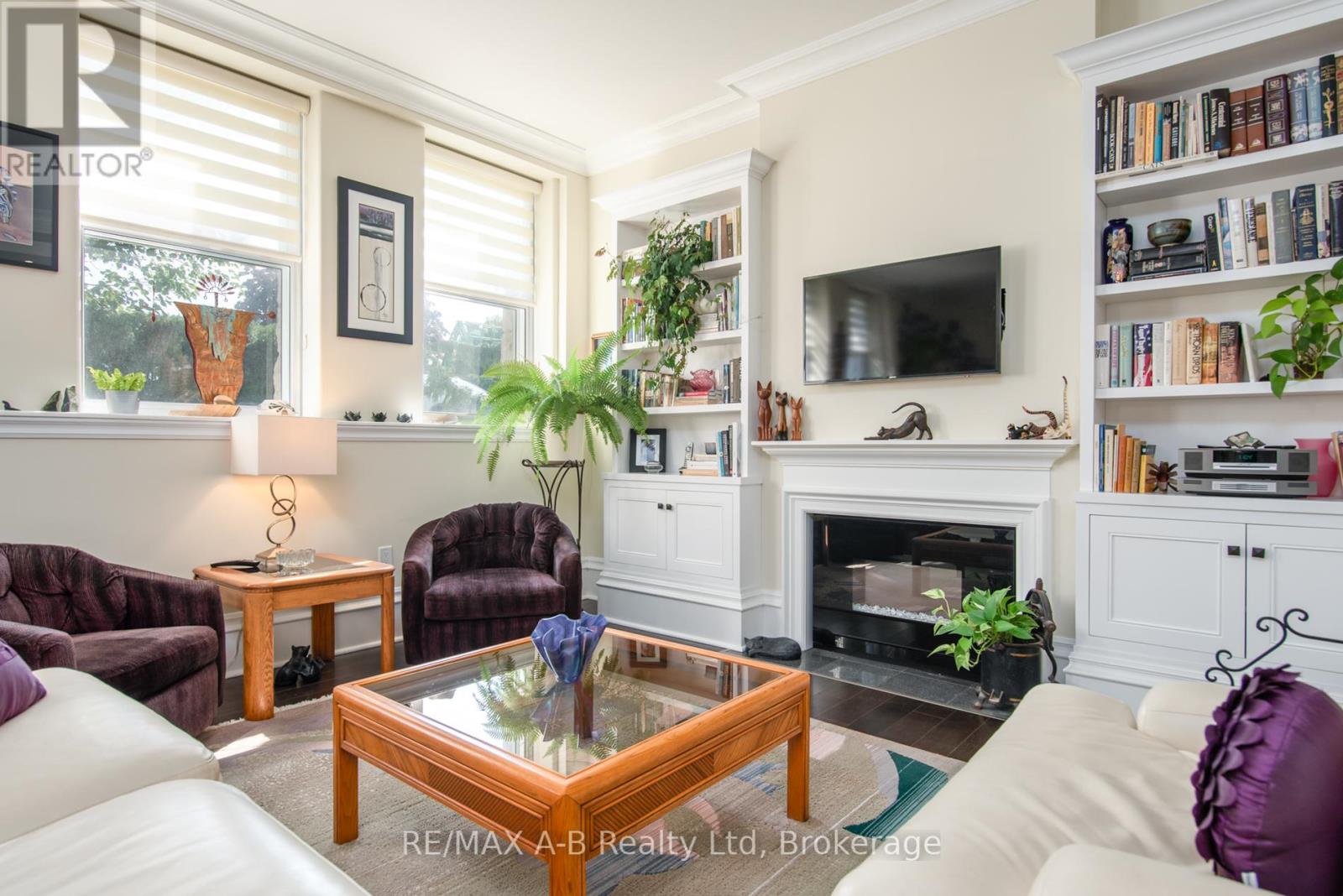 1c - 189 Elizabeth Street, St. Marys, Ontario N4X 0B5 - Photo 14 - X12654946