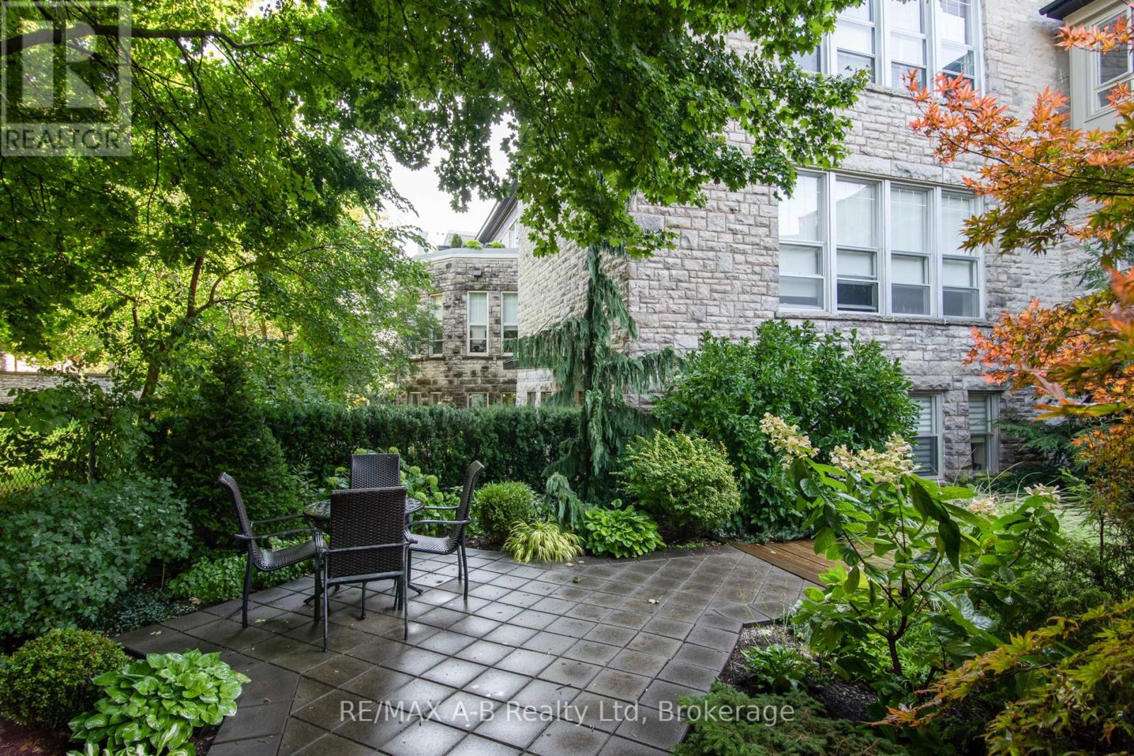 1c - 189 Elizabeth Street, St. Marys, Ontario N4X 0B5 - Photo 9 - X12654946