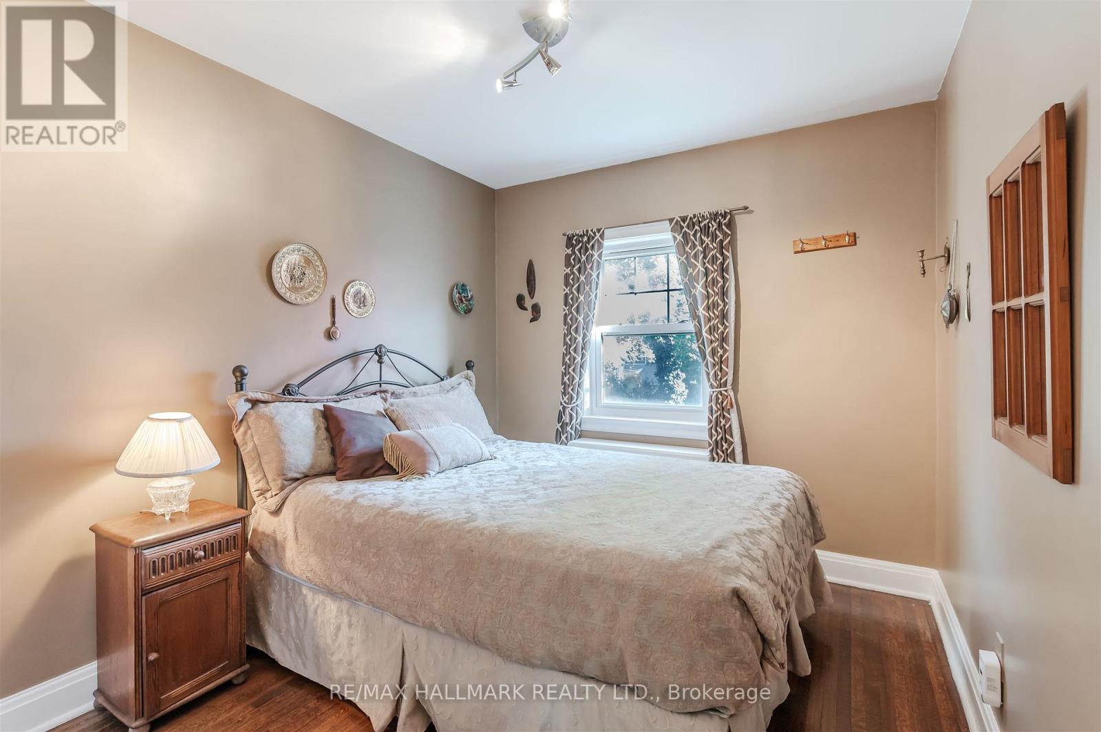 79 Parkhurst Boulevard, Toronto, Ontario  M4G 2E4 - Photo 27 - C12654936