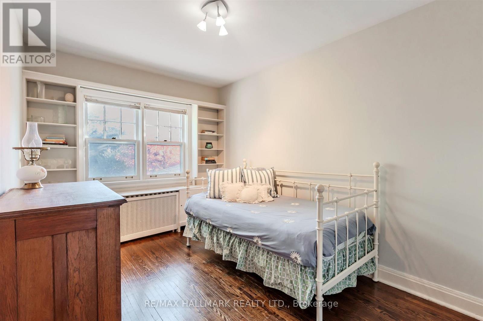 79 Parkhurst Boulevard, Toronto, Ontario  M4G 2E4 - Photo 29 - C12654936