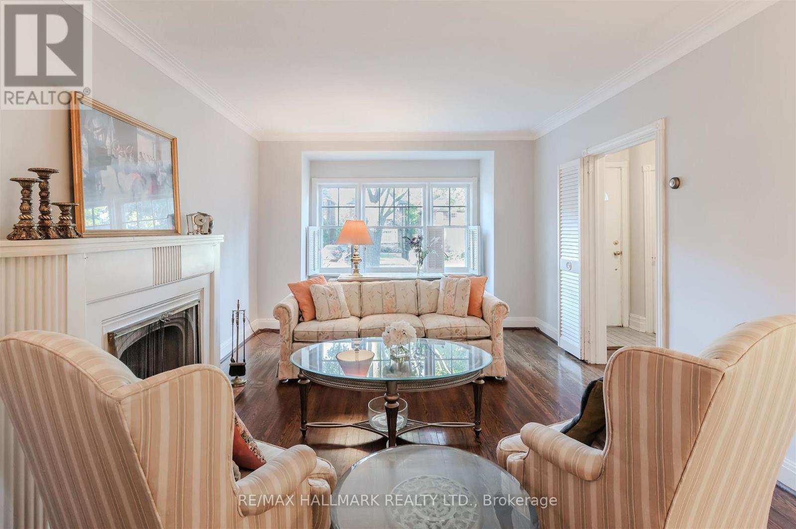 79 Parkhurst Boulevard, Toronto, Ontario  M4G 2E4 - Photo 8 - C12654936