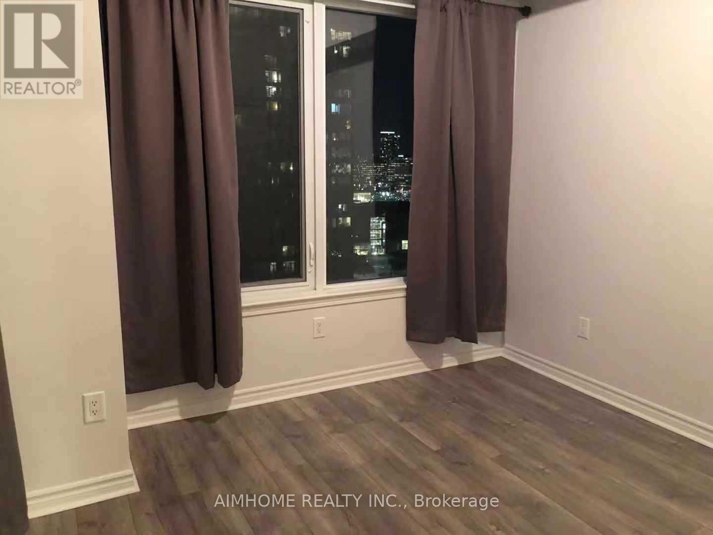 1202 - 385 Prince Of Wales Drive, Mississauga, Ontario  L5B 0A1 - Photo 3 - W12654944