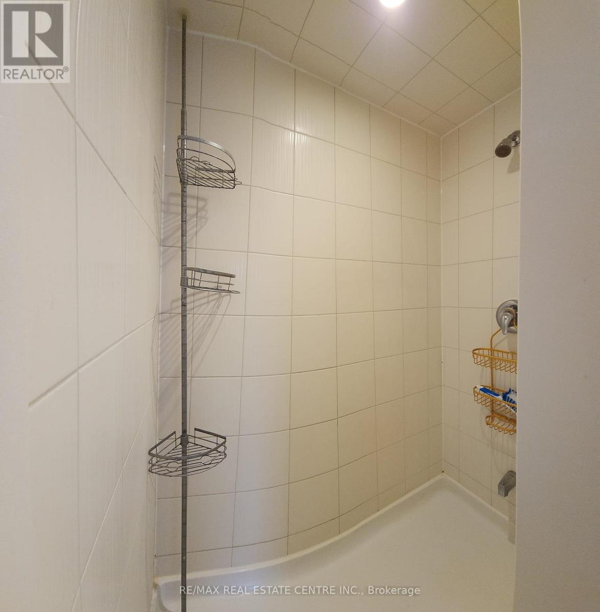 2 Utter Place, Hamilton, Ontario  L8J 0H7 - Photo 12 - X12654938