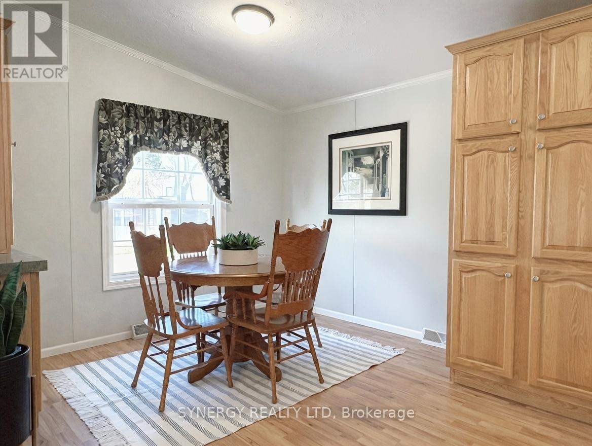 461 Richard Crescent, Strathroy-Caradoc, Ontario  N7G 0C5 - Photo 10 - X12654958