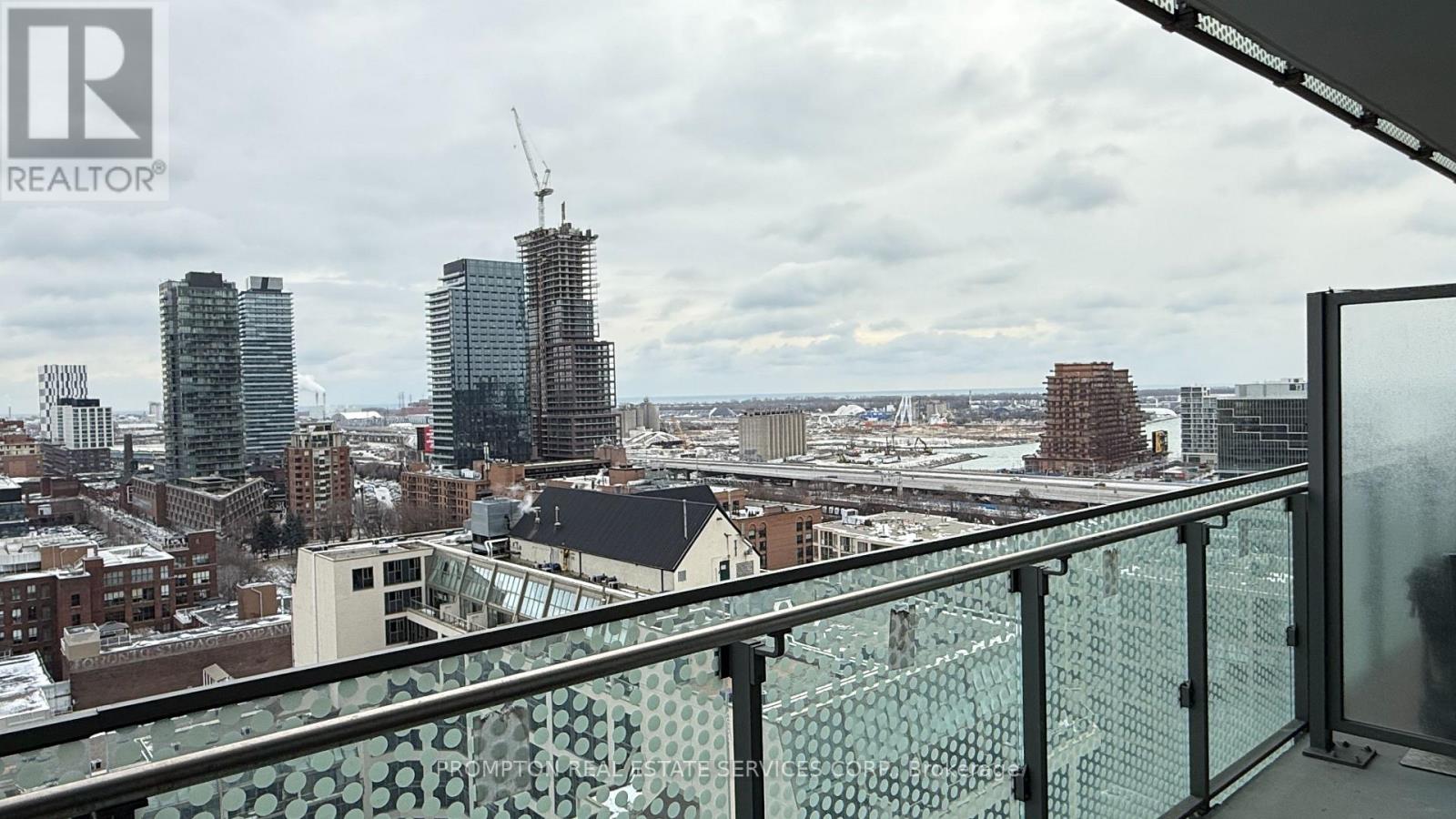 1614 - 60 Princess Street, Toronto, Ontario  M5A 2C7 - Photo 2 - C12654966