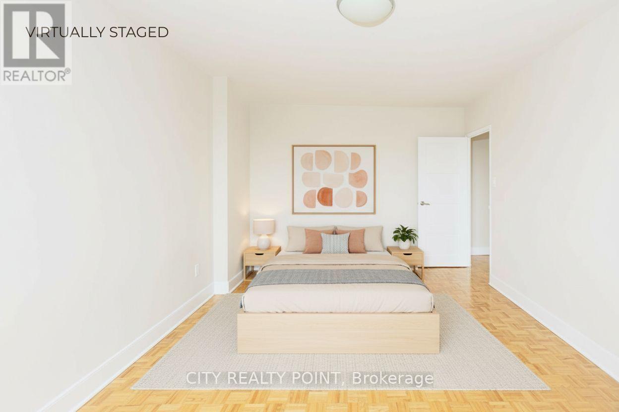 204 - 10 Shallmar Boulevard, Toronto, Ontario  M5N 1J4 - Photo 2 - C12654982