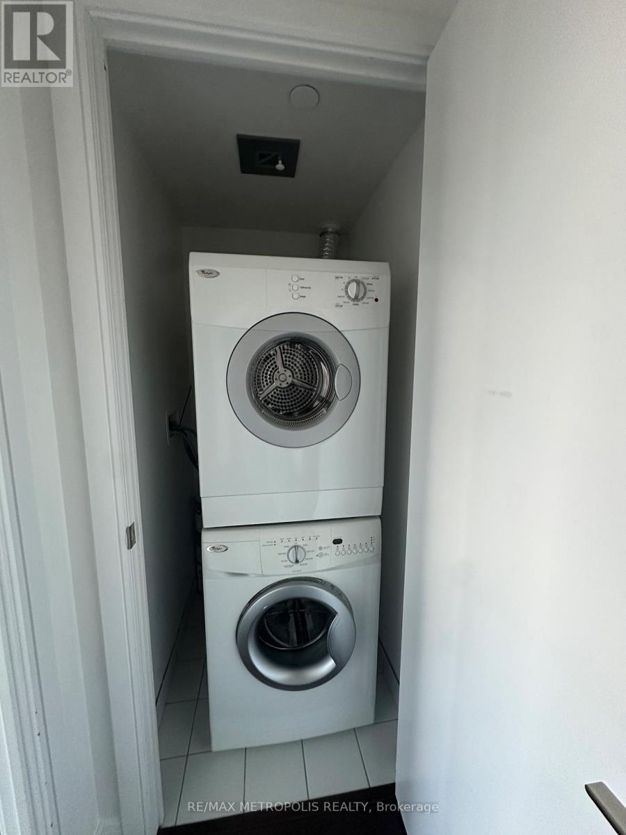 2808 - 255 Village Green Square, Toronto, Ontario  M1S 0L7 - Photo 8 - E12654968