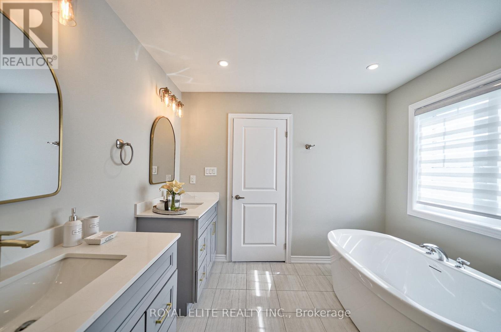 10 Capstan Court, Whitby, Ontario  L1P 0K5 - Photo 48 - E12654972