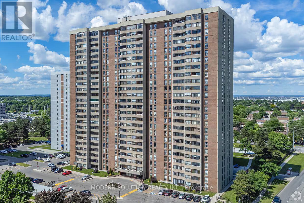 1604 - 18 Knightsbridge Road, Brampton, Ontario L6T 3X5 - Photo 4 - W12544182