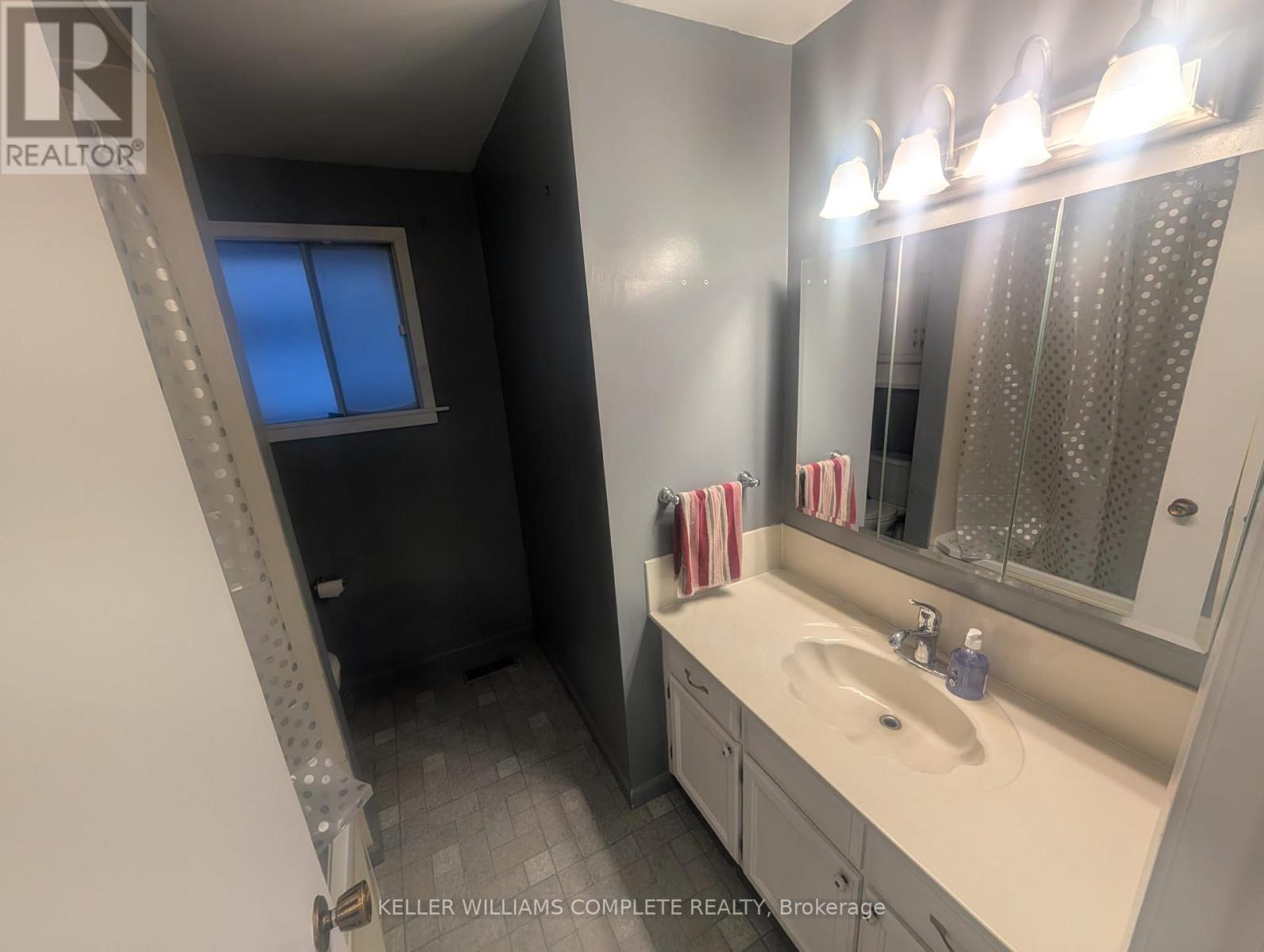 63 Robert Street, Welland, Ontario  L3B 5T8 - Photo 15 - X12654956