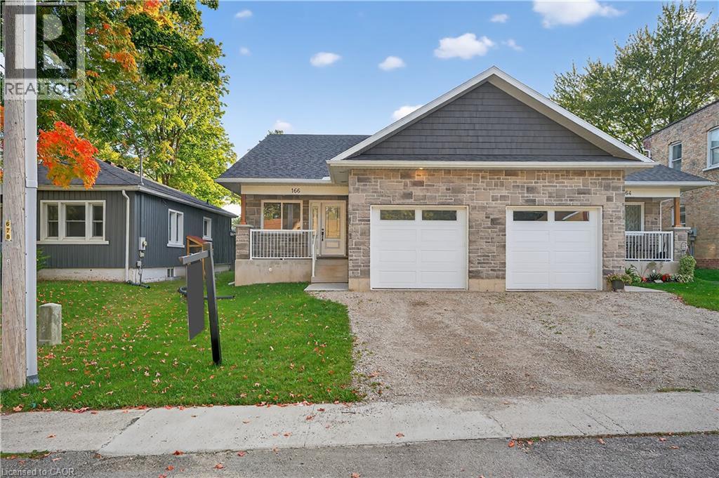 166 Webb Street, Harriston, Ontario  N0G 1Z0 - Photo 2 - 40770474