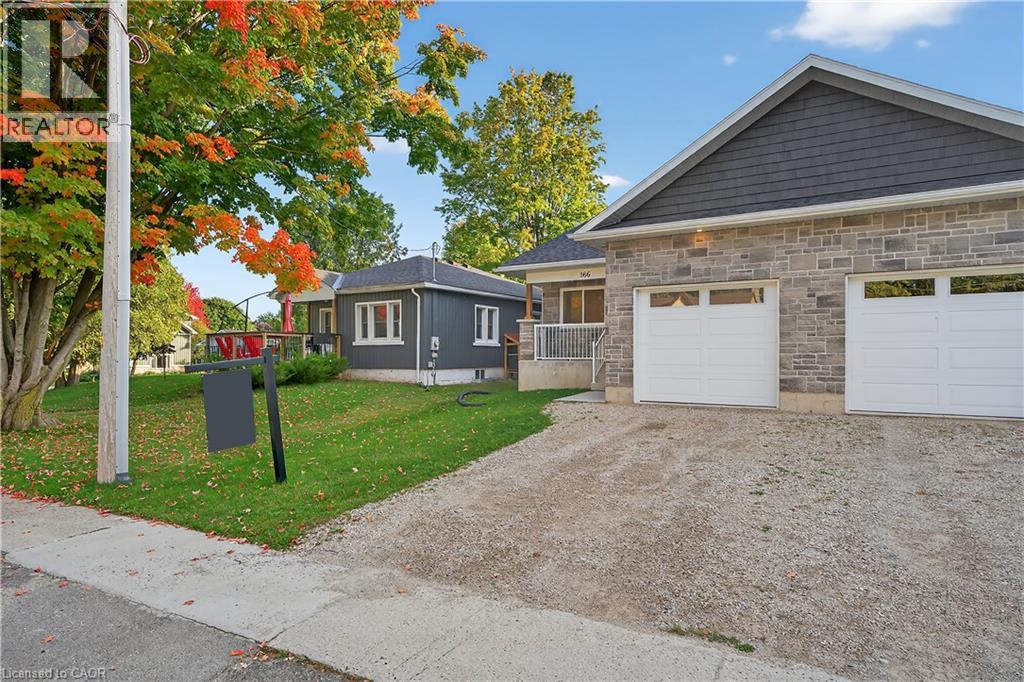 166 Webb Street, Harriston, Ontario  N0G 1Z0 - Photo 4 - 40770474