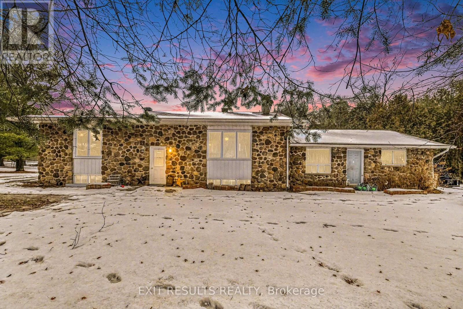 21111 Concession 8 Road, South Glengarry, Ontario  K0C 1L0 - Photo 1 - X12655004