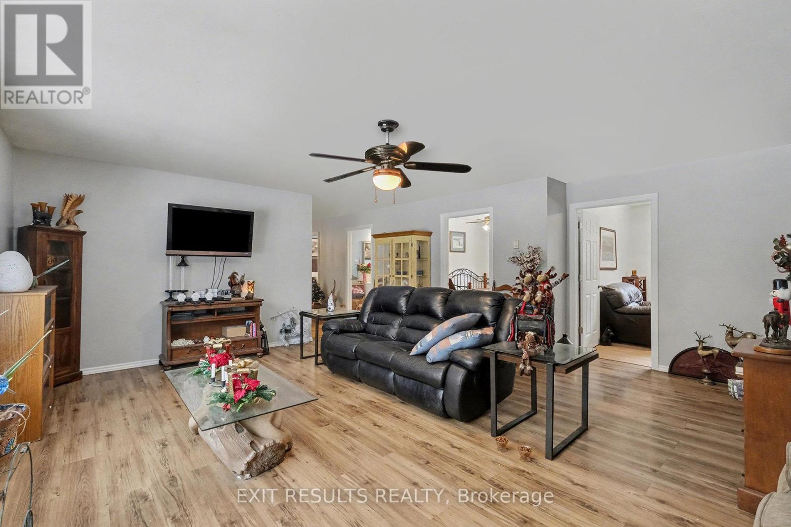 21111 Concession 8 Road, South Glengarry, Ontario  K0C 1L0 - Photo 9 - X12655004