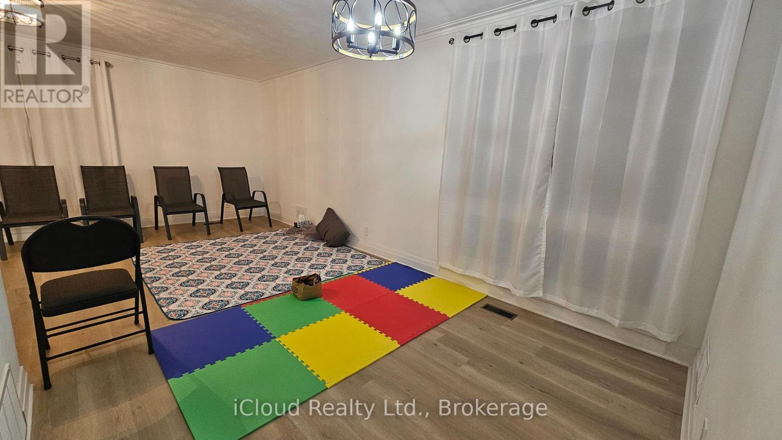 Main - 1393 Birchmount Road, Toronto, Ontario  M1P 2E2 - Photo 2 - E12654992