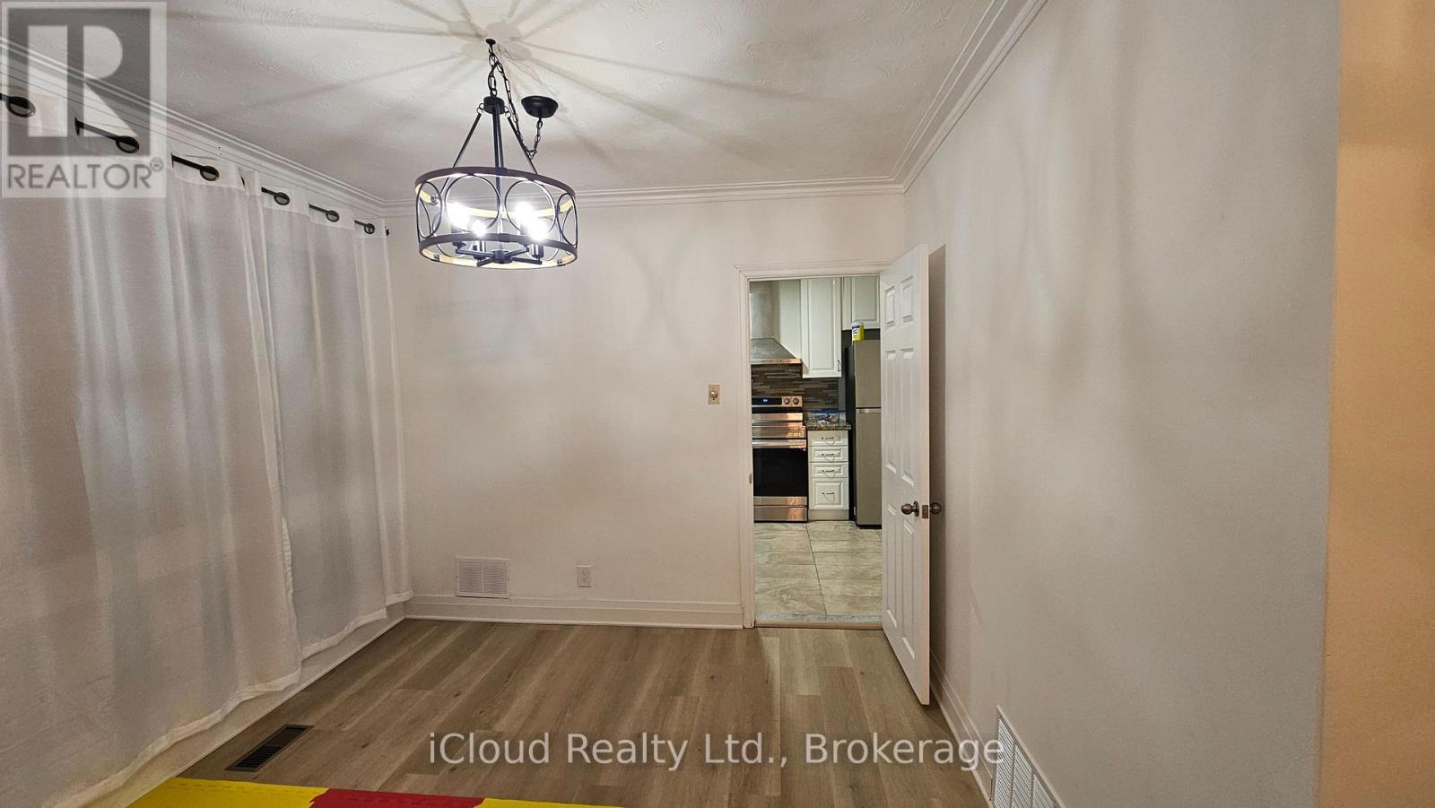 Main - 1393 Birchmount Road, Toronto, Ontario  M1P 2E2 - Photo 3 - E12654992