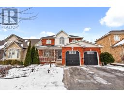 574 CLEARSKY AVENUE, Oshawa, Ontario