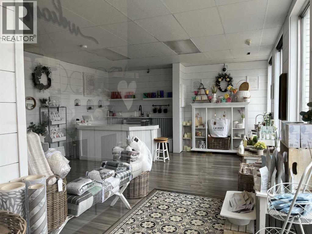 114 Centre Street N, Sundre, Alberta  T0M 1X0 - Photo 4 - A2236276