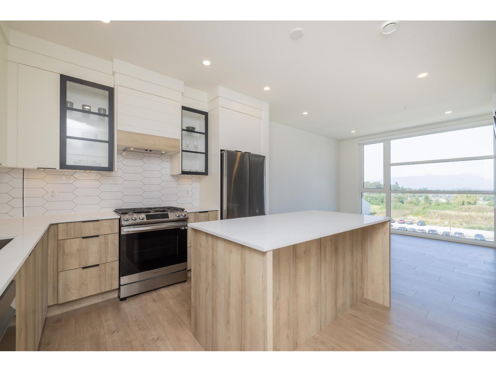 407 20614 80 Avenue, Langley, British Columbia  V2Y 3W7 - Photo 4 - R3042109