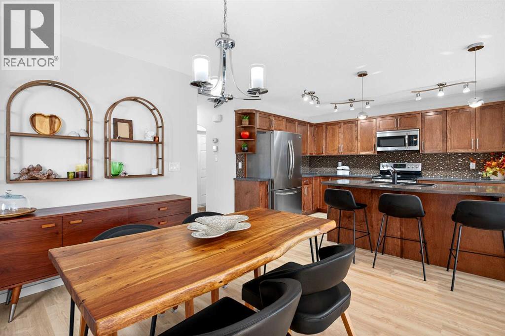 1346 Kings Heights Way Se, Airdrie, Alberta  T4A 0R9 - Photo 12 - A2260600