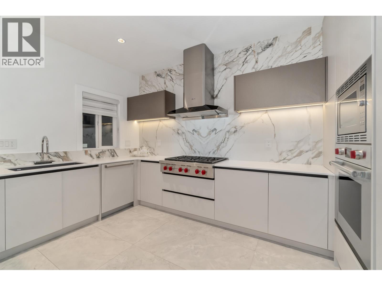 5651 Walton Road, Richmond, British Columbia  V7C 2L8 - Photo 33 - R3075252