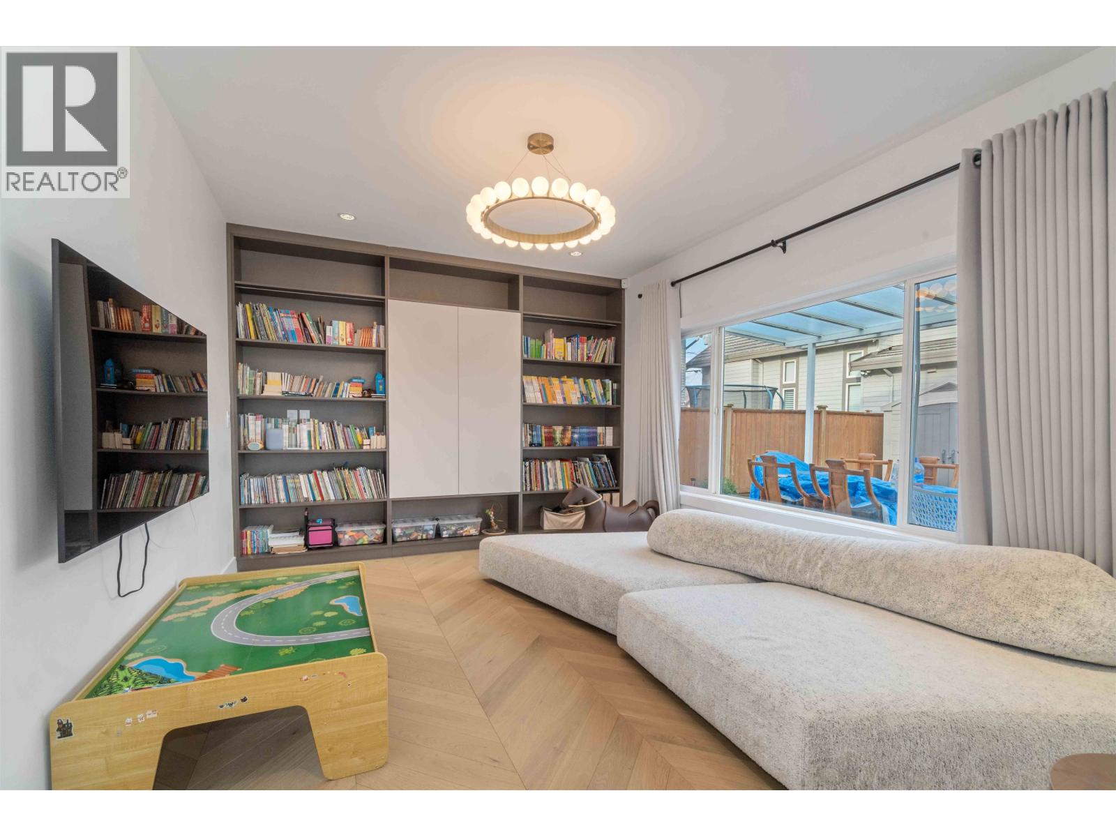 5651 Walton Road, Richmond, British Columbia  V7C 2L8 - Photo 7 - R3075252