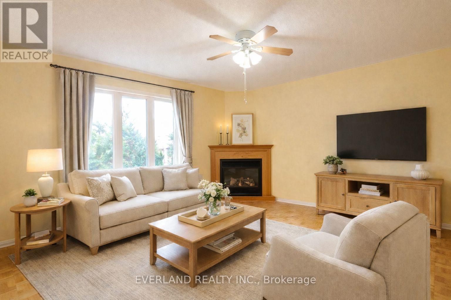 Upper - 49 Falling River Drive, Richmond Hill, Ontario  L4S 2R1 - Photo 3 - N12655024