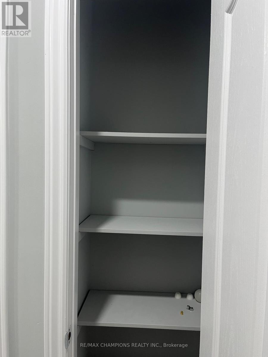 249 Centre Street N, Brampton, Ontario  L6V 2R3 - Photo 26 - W12655020