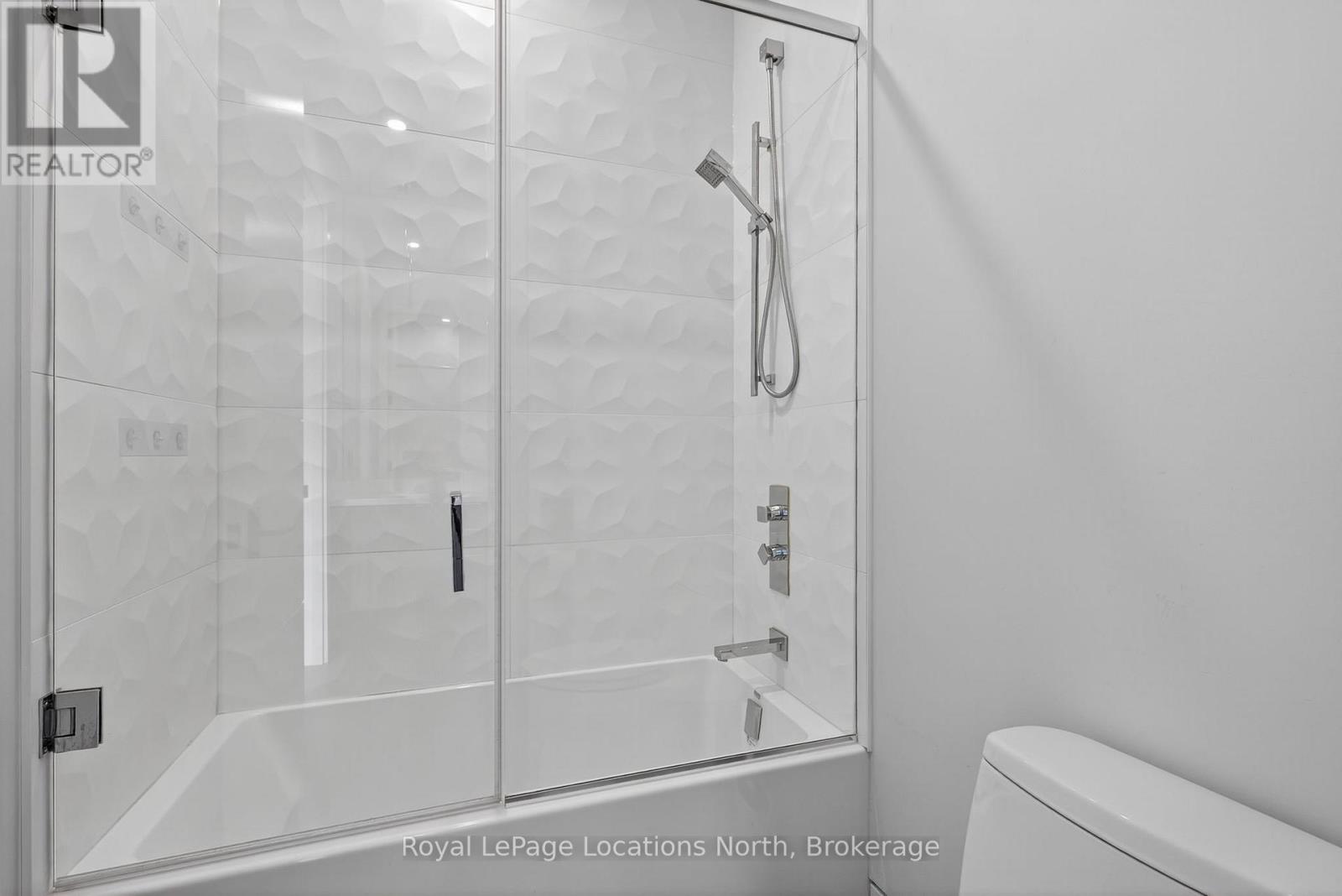 116 Courchevel Crescent, Blue Mountains, Ontario  L9Y 0V4 - Photo 30 - X12655050