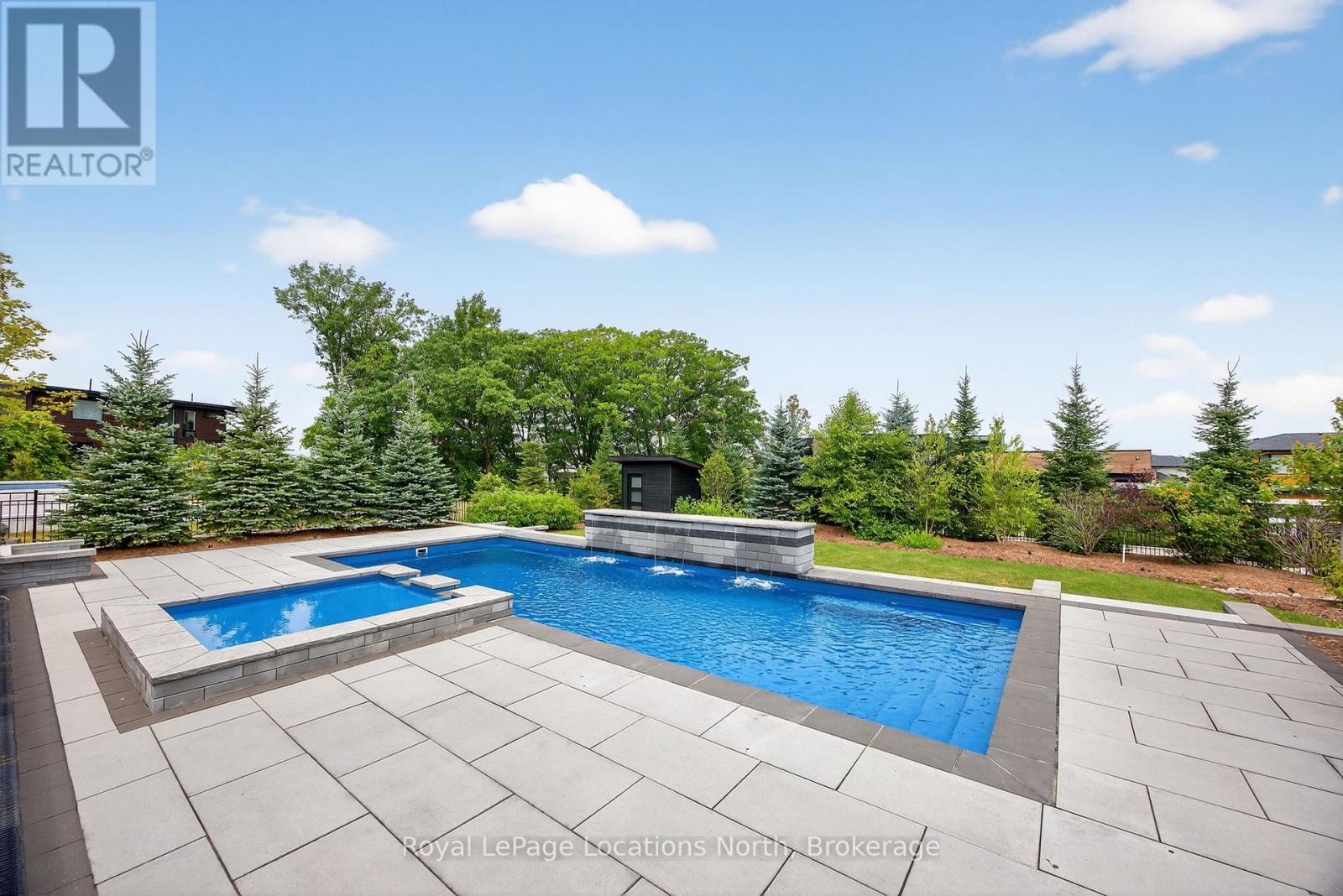 116 Courchevel Crescent, Blue Mountains, Ontario  L9Y 0V4 - Photo 34 - X12655050