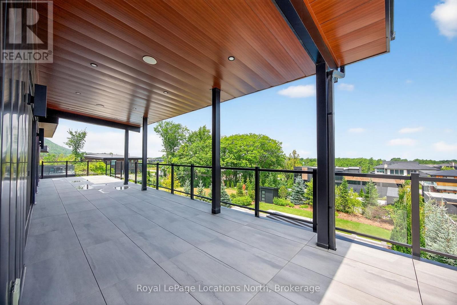 116 Courchevel Crescent, Blue Mountains, Ontario  L9Y 0V4 - Photo 38 - X12655050