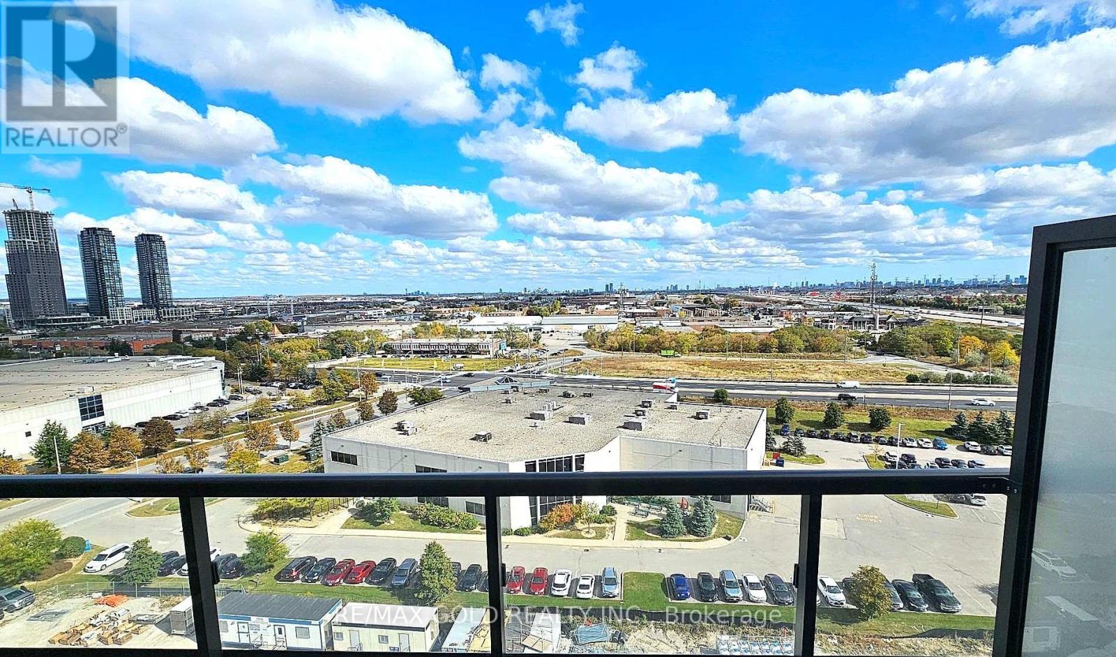 1116 - 60 Honeycrisp Crescent, Vaughan, Ontario  L4K 0N5 - Photo 7 - N12655042