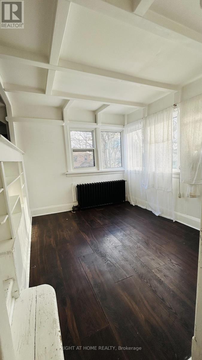 2 - 60 Long Branch Avenue, Toronto, Ontario  M8W 3J2 - Photo 4 - W12655038