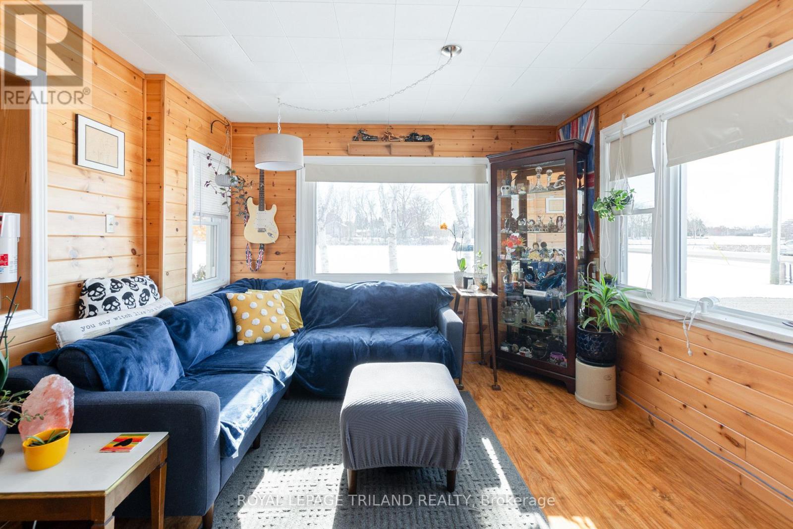 9664 Belmont Road, Central Elgin, Ontario  N5P 3S7 - Photo 3 - X12533188