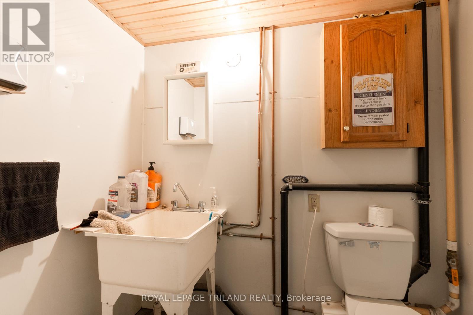 9664 Belmont Road, Central Elgin, Ontario  N5P 3S7 - Photo 46 - X12533188