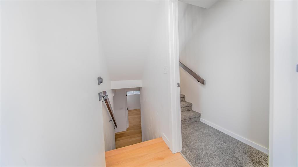 167 Atlas Crescent, Winnipeg, Manitoba  R2V 5B8 - Photo 35 - 202600114