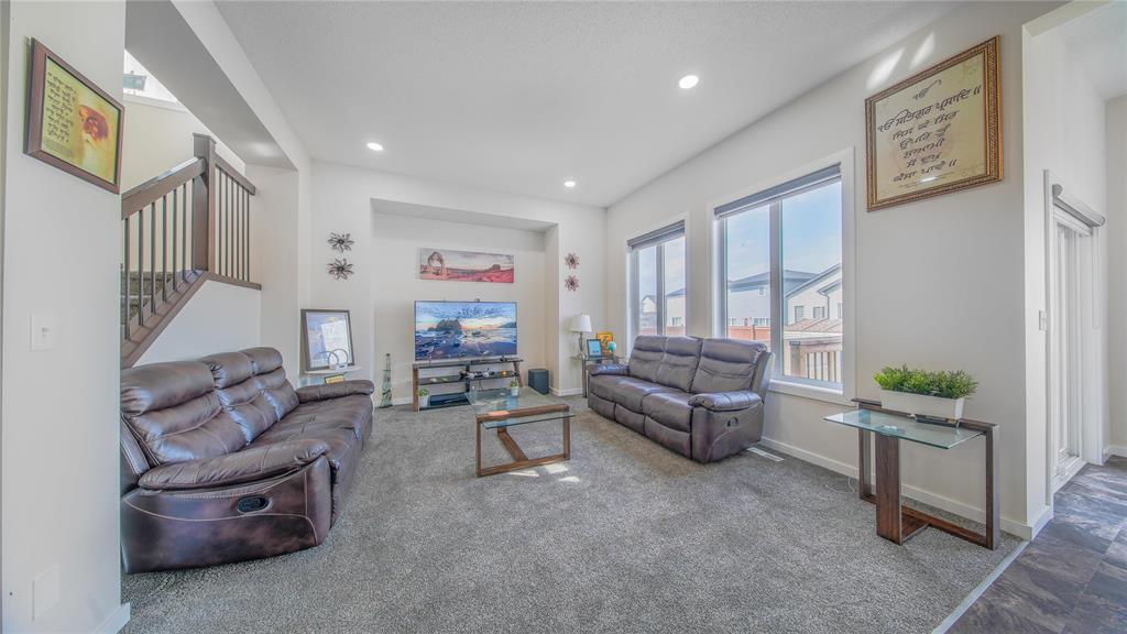 167 Atlas Crescent, Winnipeg, Manitoba  R2V 5B8 - Photo 10 - 202600114