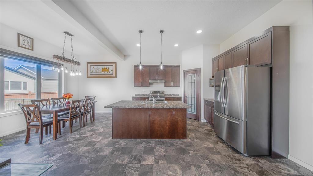 167 Atlas Crescent, Winnipeg, Manitoba  R2V 5B8 - Photo 14 - 202600114